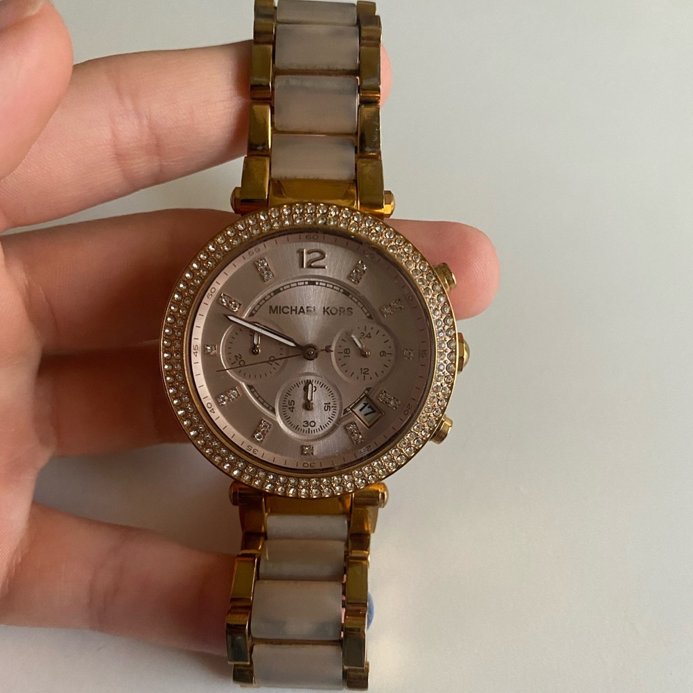 Michael Kors Watch - Picture 3 of 5
